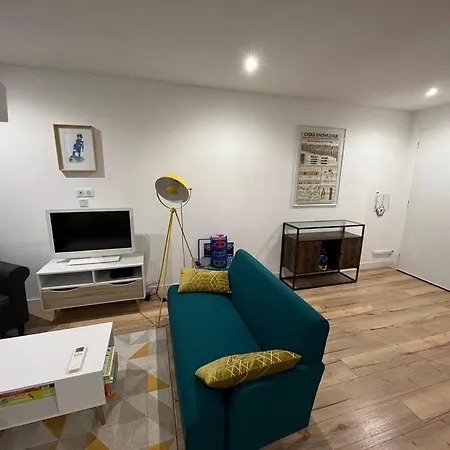 Apartment Centre Village *